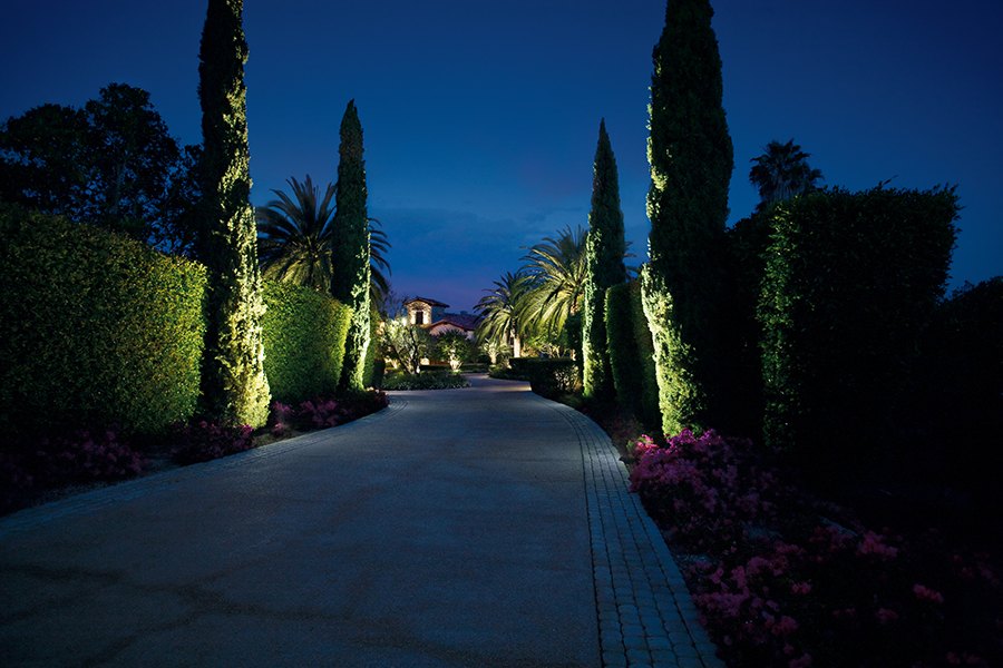 11 Different Driveway Lighting Ideas For Your Home