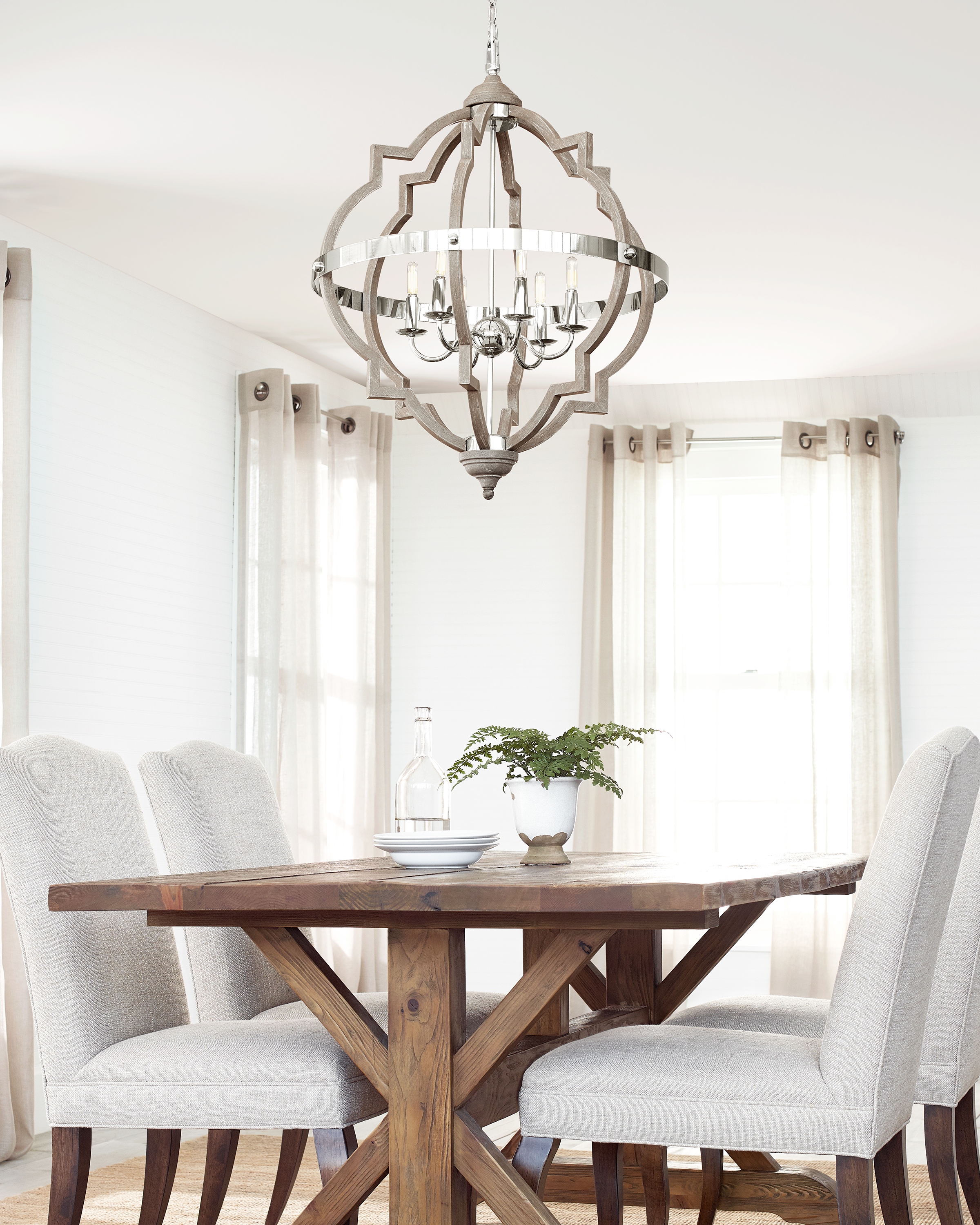 trending dining room chandeliers